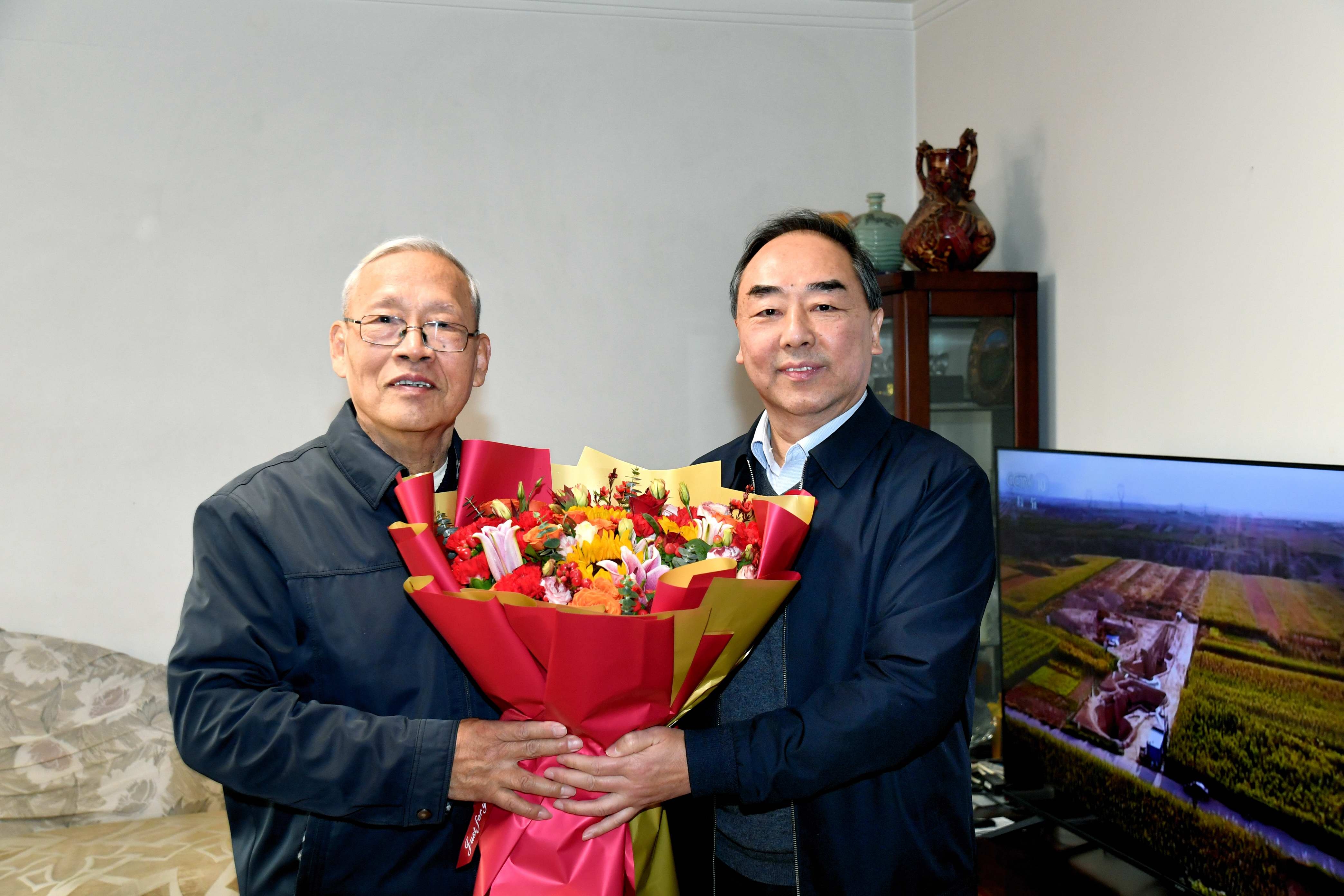 微信图片_20250120171338.jpg undefined