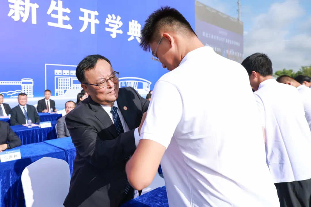 图片19.png
