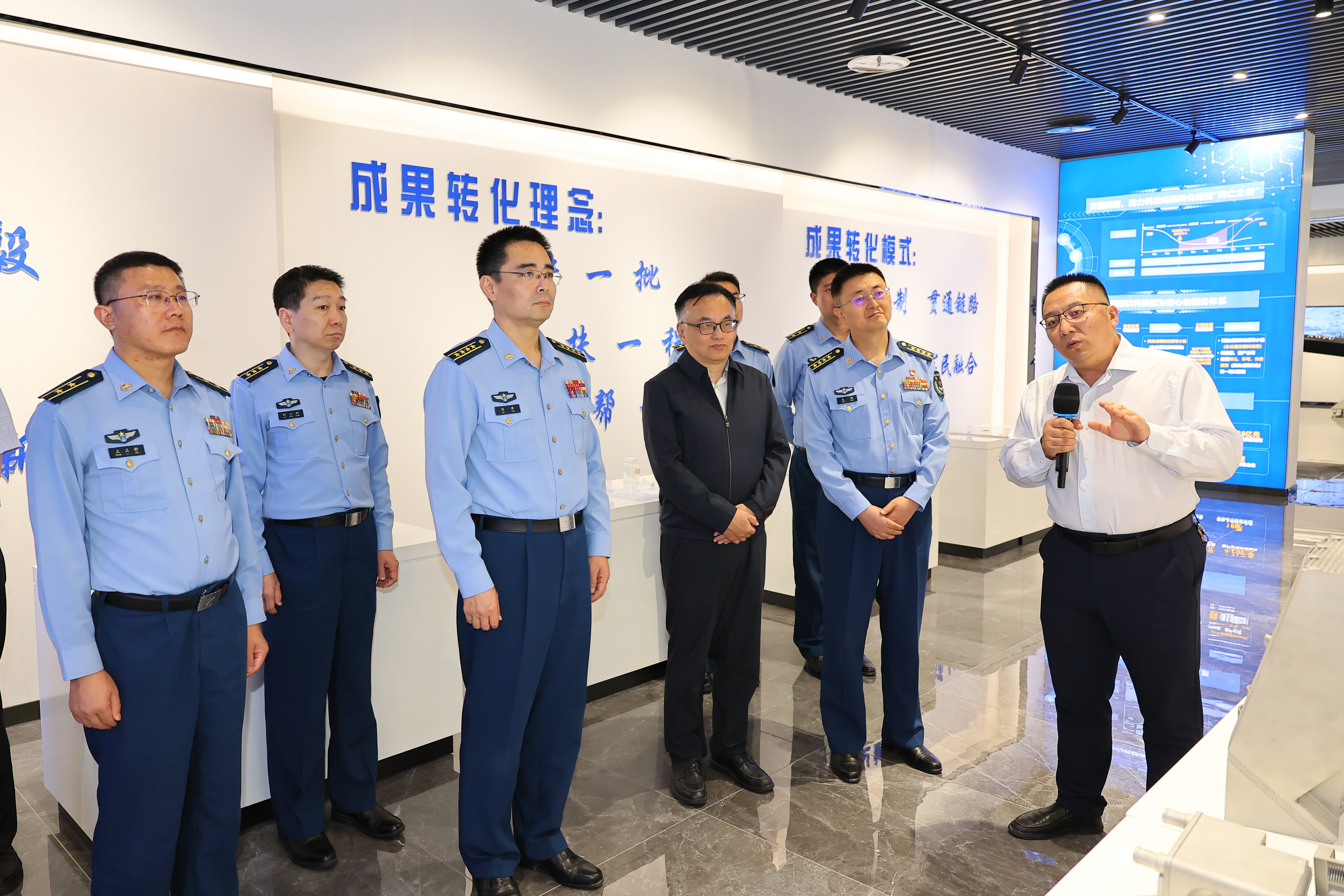 微信图片_20260923160416_695_42.jpg