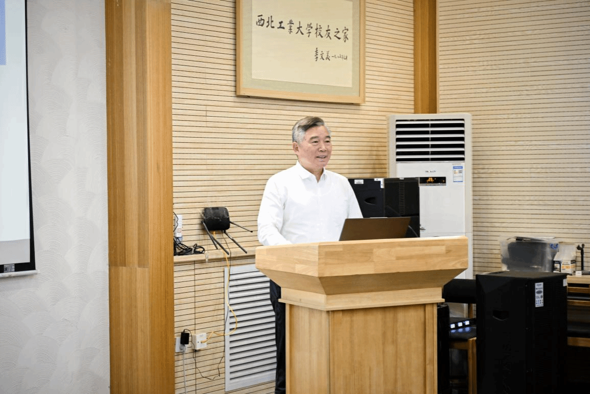 刘汉龙院士.png 刘汉龙院士.png
