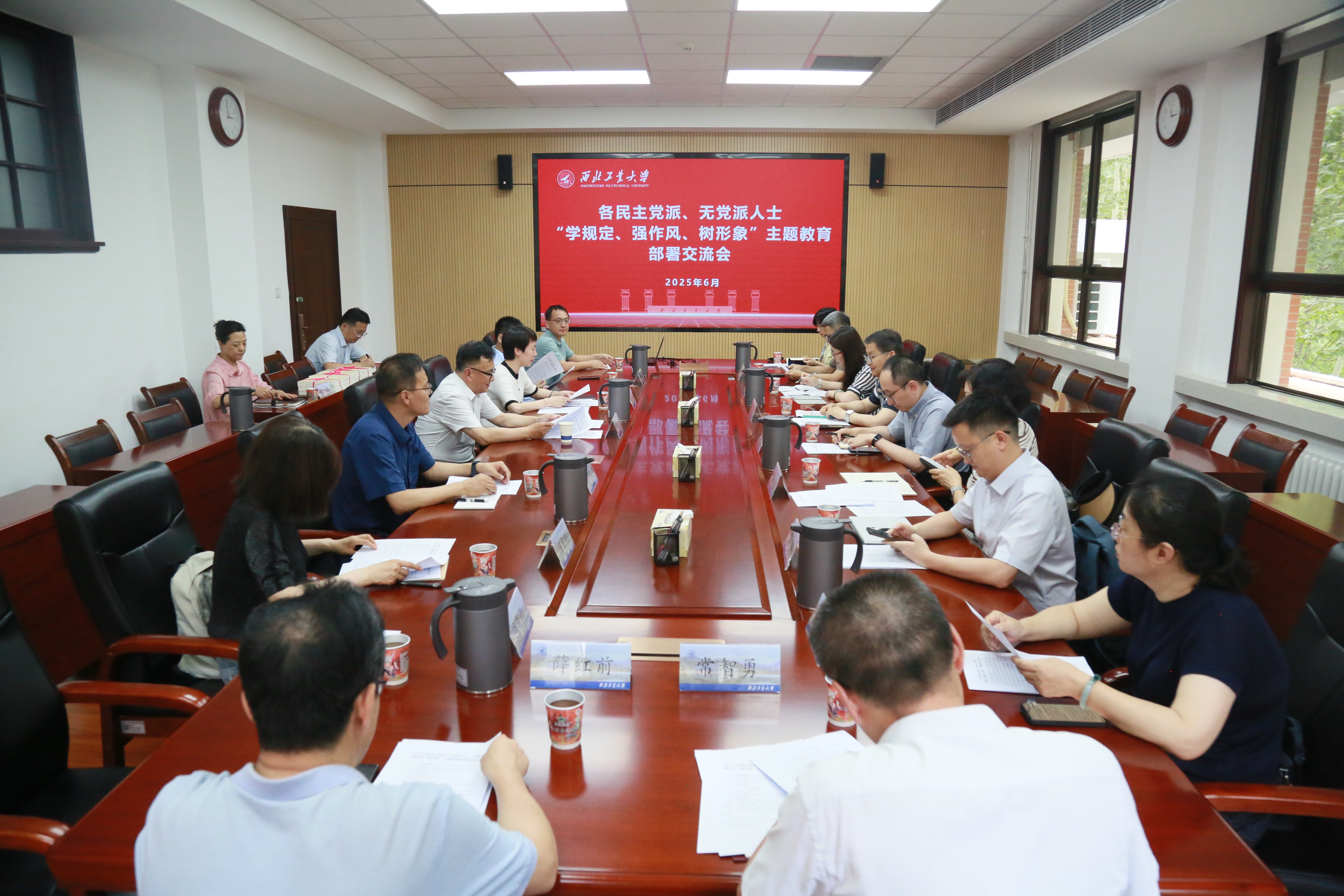 CD5A9887.JPG CD5A9887.JPG