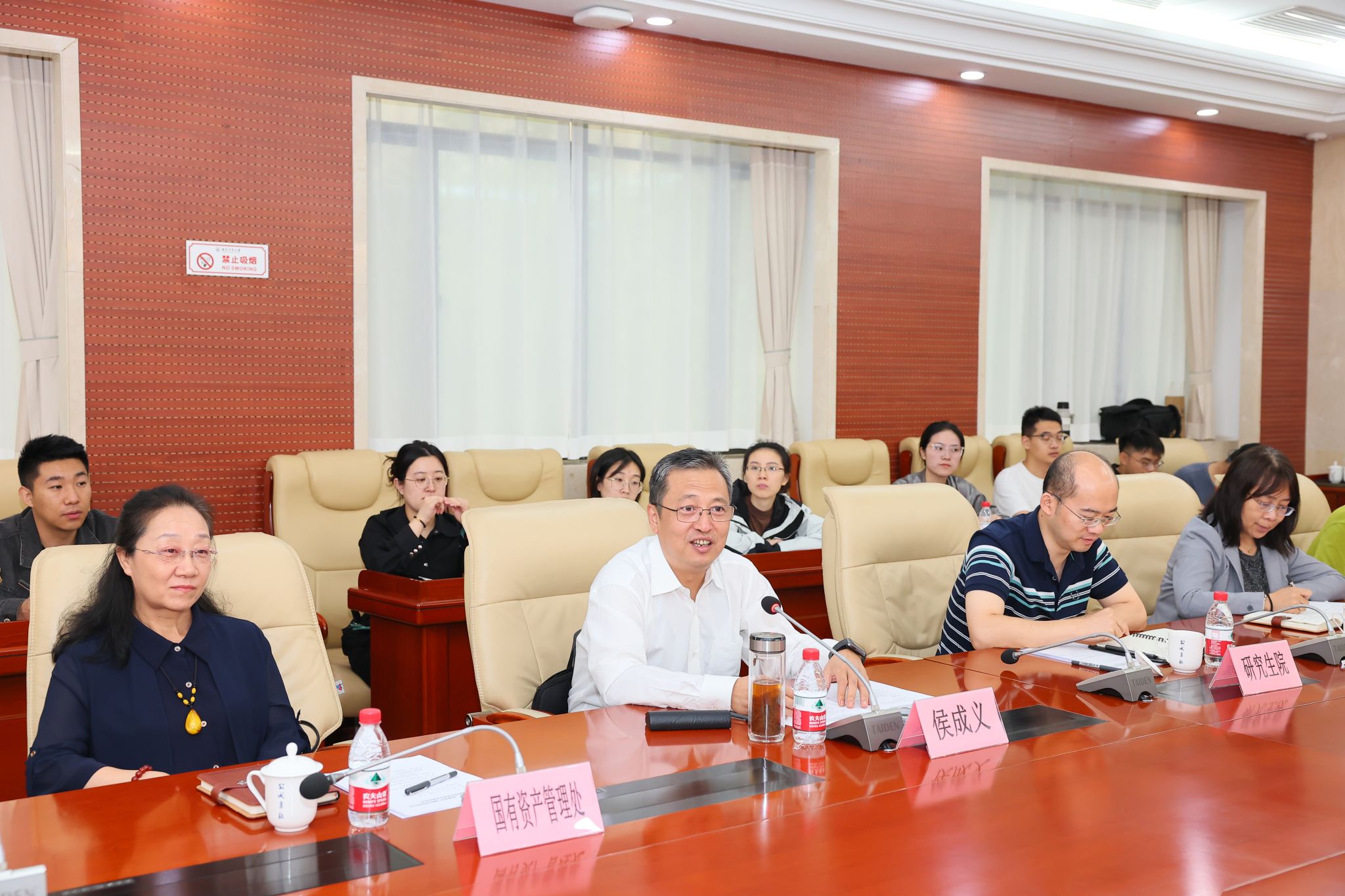 副校长侯成义讲话.JPG 副校长侯成义讲话.JPG